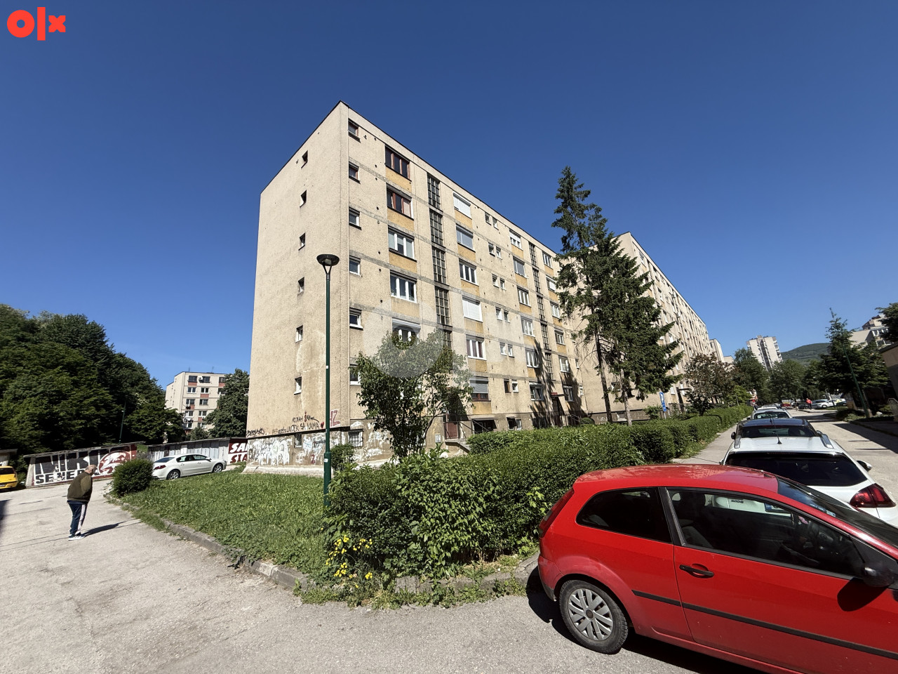 Dvostran dvosoban (opcija trosoban) stan 54 m2 Čengić Vila