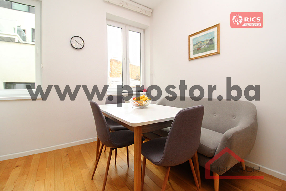 PROSTOR prodaje: Dvosoban stan, 59m2, Stari Grad 10