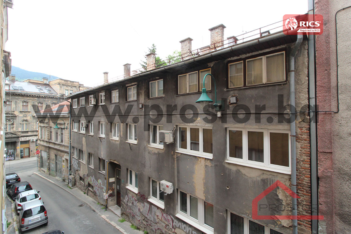PROSTOR prodaje: Dvosoban stan, 59m2, Stari Grad 16