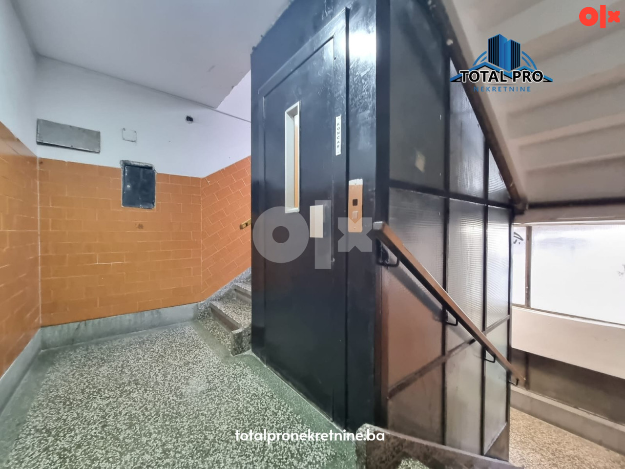 TOTAL PRO/ Dvosoban stan  45 m2 / Alipašina / Centar 22
