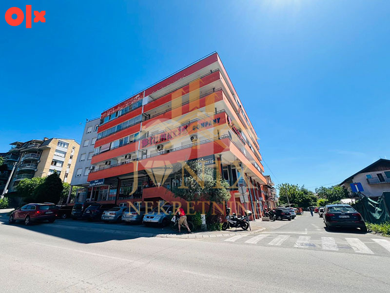 Najam trosoban namješten stan Lauš Banja Luka 58 m2 2