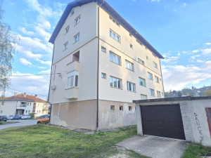 Sniženo!! Stan Pale, Koran, 66m2, prizemlje, trosoban, ostave photo 2