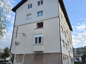 Sniženo!! Stan Pale, Koran, 66m2, prizemlje, trosoban, ostave photo 4