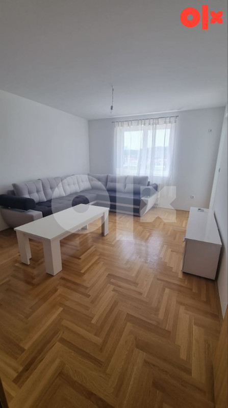 Najam - trosoban stan 54m2 - ul. Dečanska