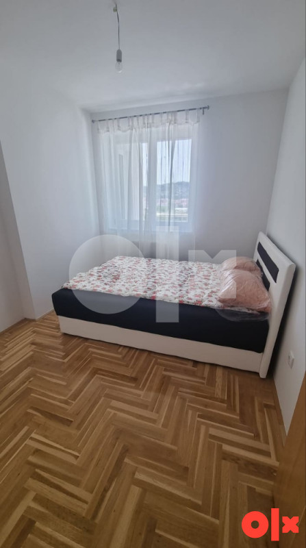 Najam - trosoban stan 54m2 - ul. Dečanska 3