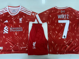 Novi dres Liverpool Wirtz 2026/27 sezona