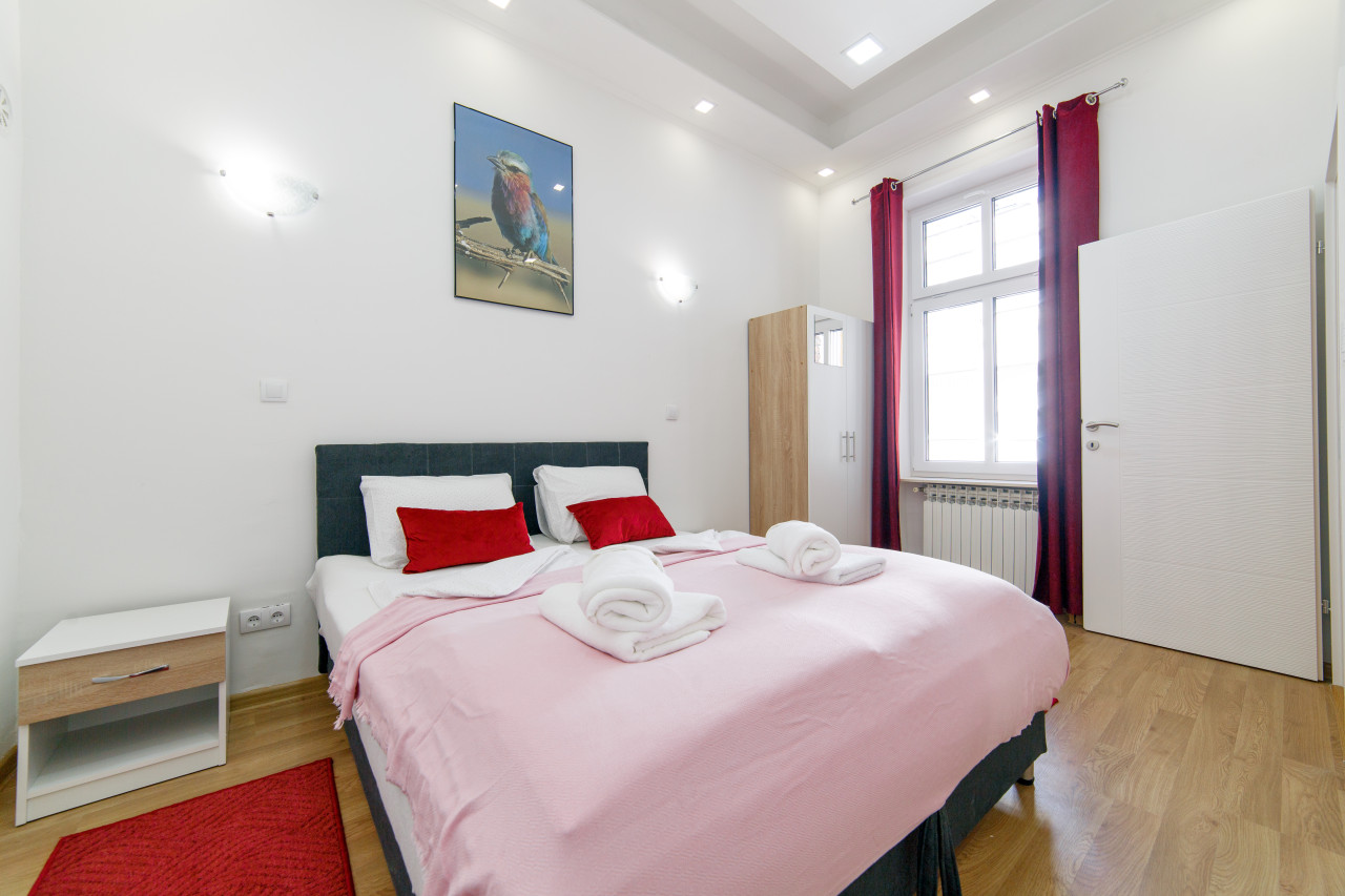 DVA DVOSOBNA STANA / MARKALE / STARI GRAD - SARAJEVO / 96m2 3