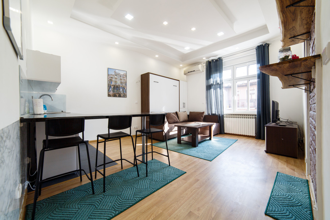 DVA DVOSOBNA STANA / MARKALE / STARI GRAD - SARAJEVO / 96m2 12