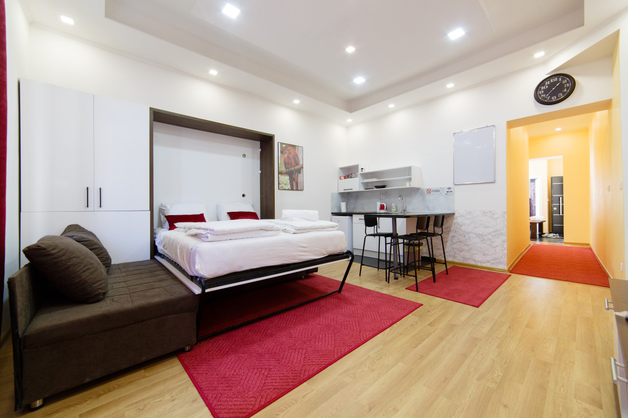 DVA DVOSOBNA STANA / MARKALE / STARI GRAD - SARAJEVO / 96m2 16