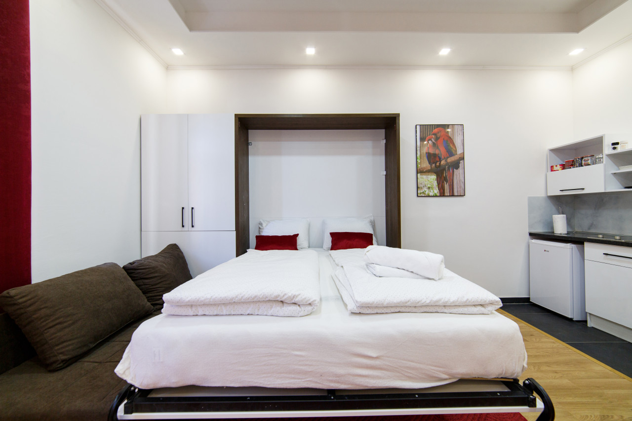 DVA DVOSOBNA STANA / MARKALE / STARI GRAD - SARAJEVO / 96m2 17