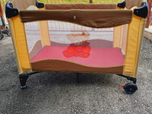 KREVETIC ZA BEBE  putni KREVETAC  BABY  MEDO BRUUUNDO