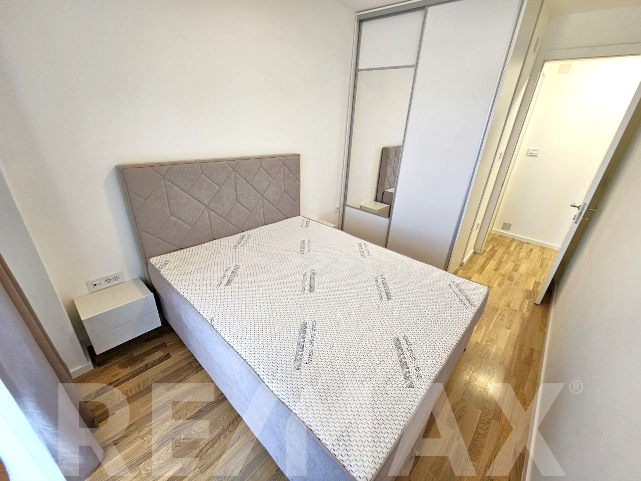 Moderan stan 51 m² sa garažnim mjestom | Naselje Park - Więcej