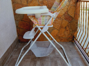 HRANILICA ZA BEBE STOLICA Hranilice  GRACO SNACK top stanje