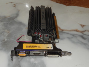 Graficka 2gb DDR / GT730 / GT 730