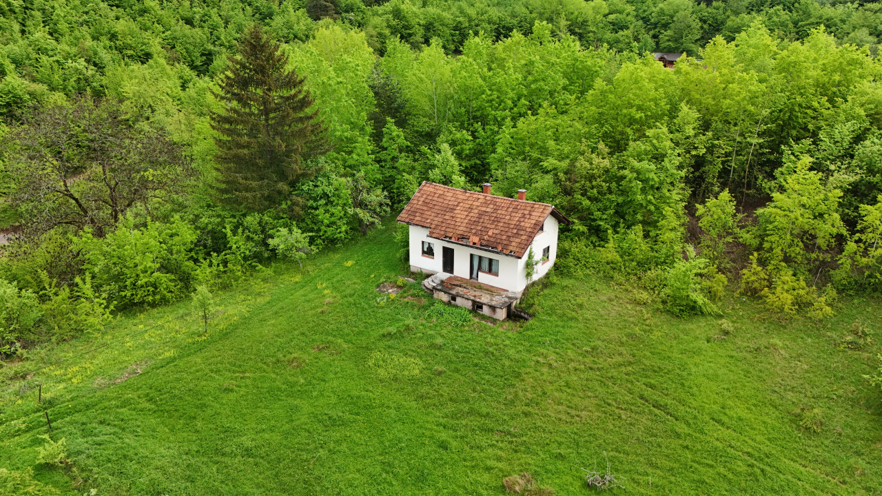 Sigenx prodaje zemljište/Kasindo/naselje Vrelo/3555 m2 4