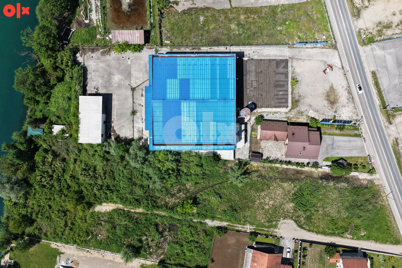 INDUSTRIJSKI OBJEKAT SA DIREKTNIM IZLAZOM NA UNU 12