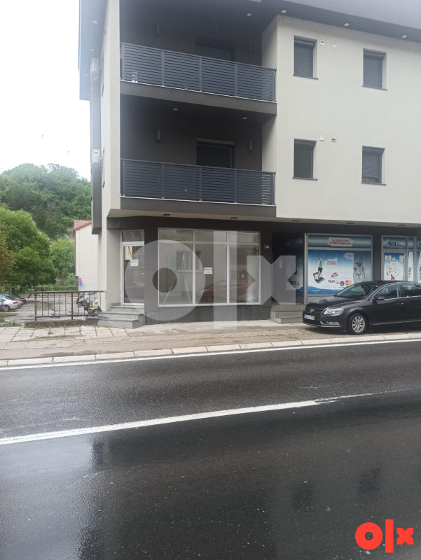 Poslovni prostor Konjic 30m2 - na M17