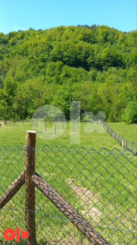 Plac  3,5 duluma 1/1(dozvoljena gradnja)- 12-ti km uz Gostovic 2