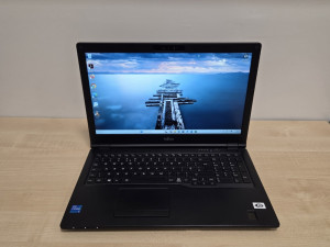 Fujitsu Lifebook E5511 i5-1135G7; 16GB RAM; 256GB SSD; 15.6''