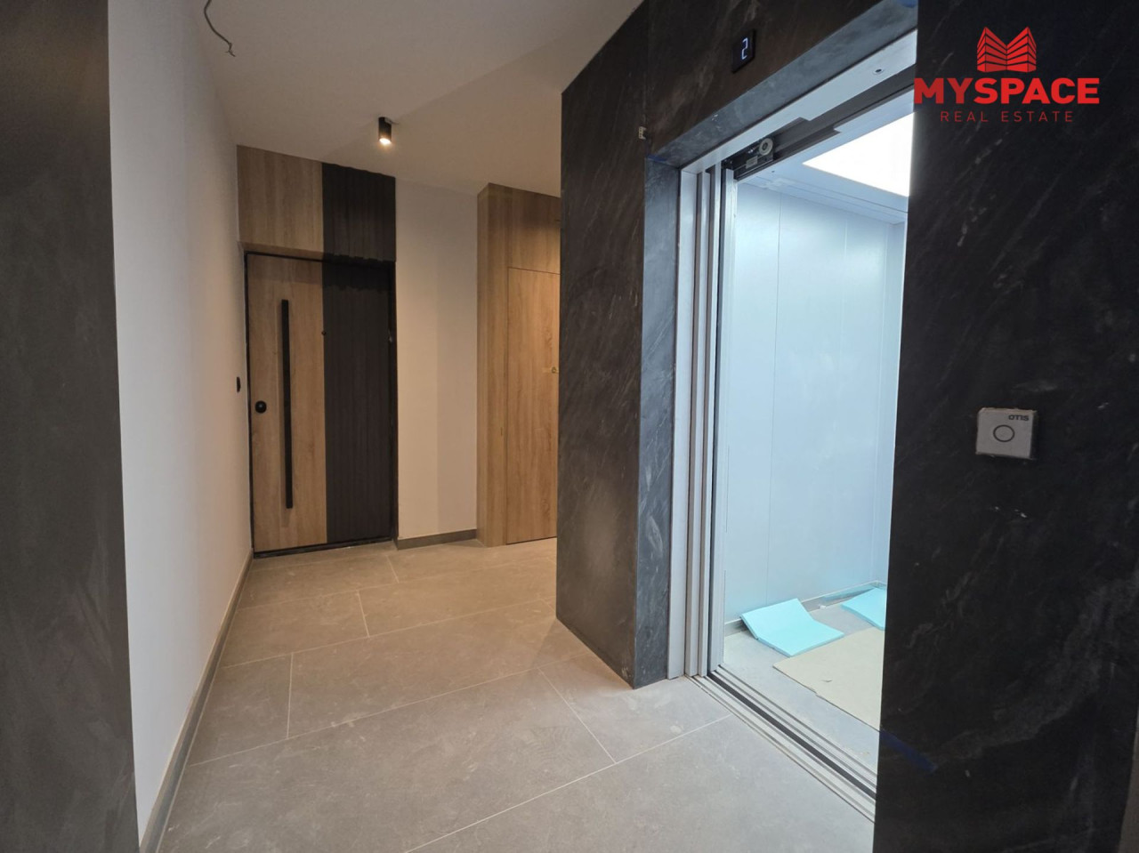 MY SPACE/ Stan/ Breka/ NOVOGRADNJA PALAZZO/ 84m2 14