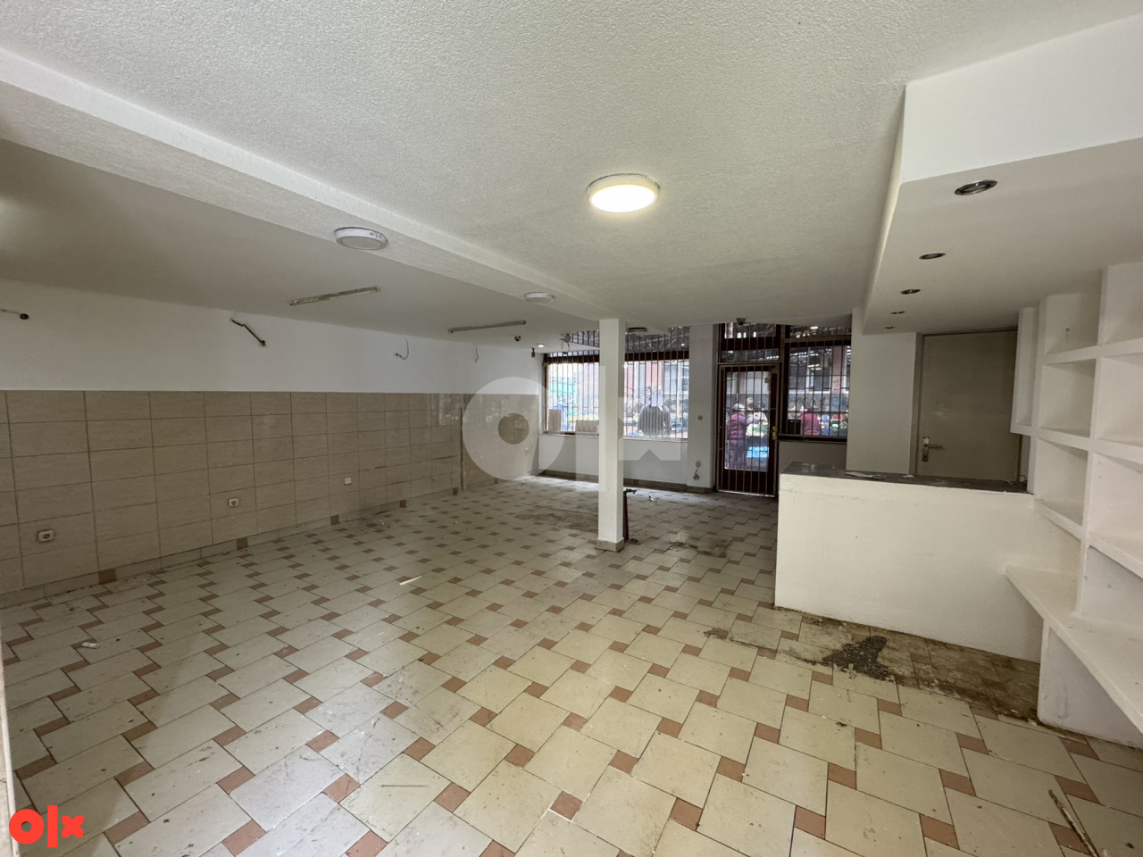 PN/ POSLOVNI PROSTOR GRBAVICA/ IZDAVANJE/ 100m2 2