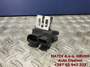 otpornik ventilatora Peugeot 2008 1,6 HDi 2018 9662872380
