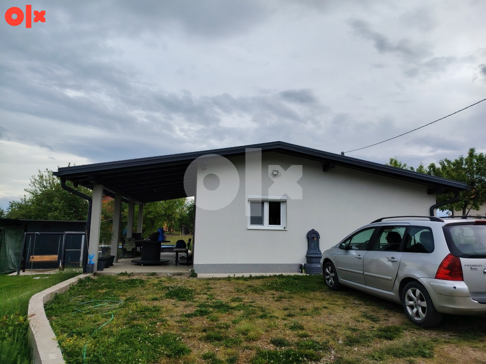 NOVA VIKENDICA U JABLANU, ODLIČNO 2