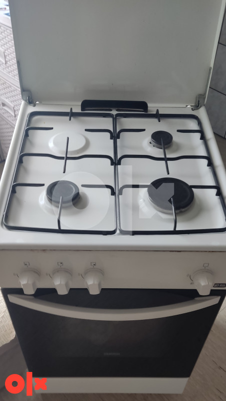 Plinska peć i plinska boca od 10kg. 2