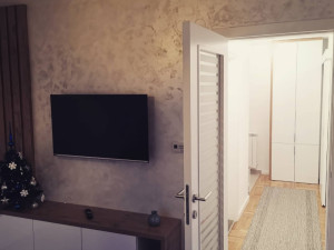 Stan Istočno Sarajevo 40 m2 izdaje se na kraci vremenski period