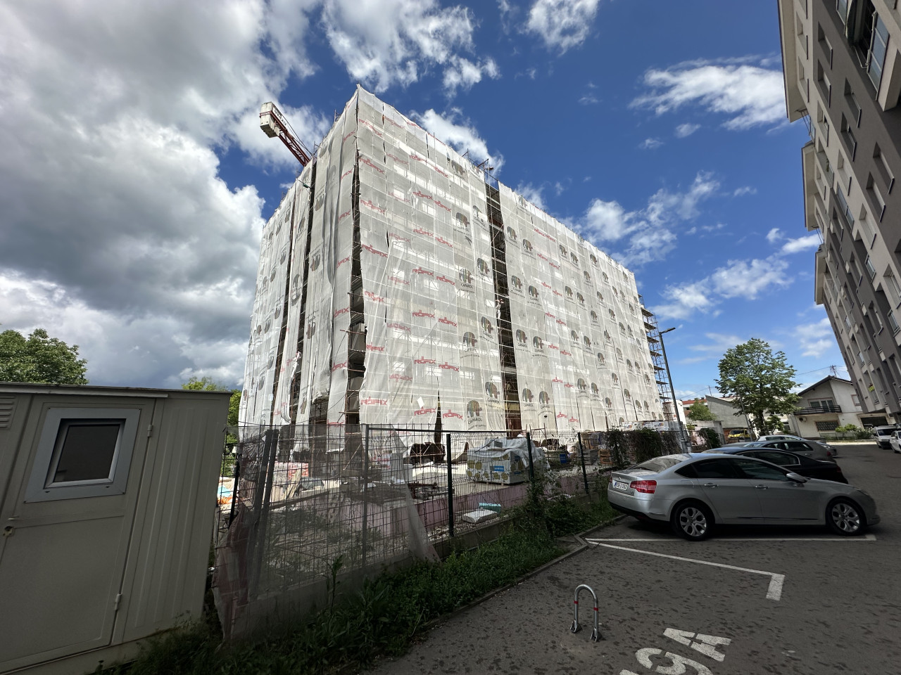 Četverosoban stan u širem centru - 92,39 m2 3