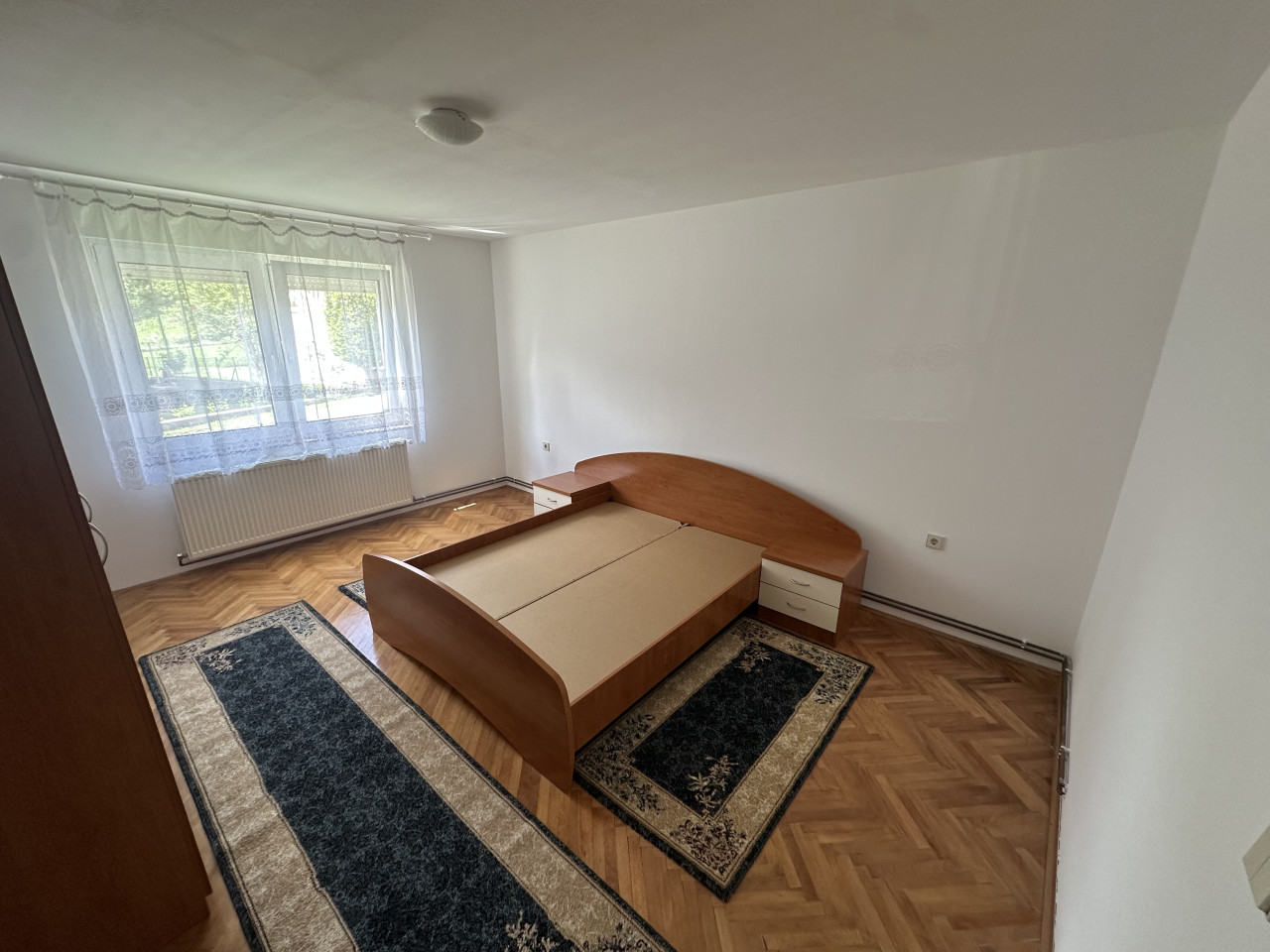 Namješten četverosoban stan na Laušu - 100 m2 11