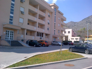STAN NA DAN Mostar - 063 999 993 + garaza