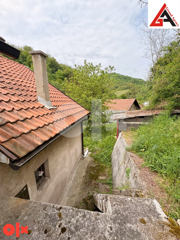 Kuća 80 m2 sa 701 m2 okućnice - Zenica 8