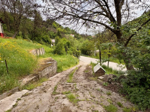 Kuća 80 m2 sa 701 m2 okućnice - Zenica photo 2