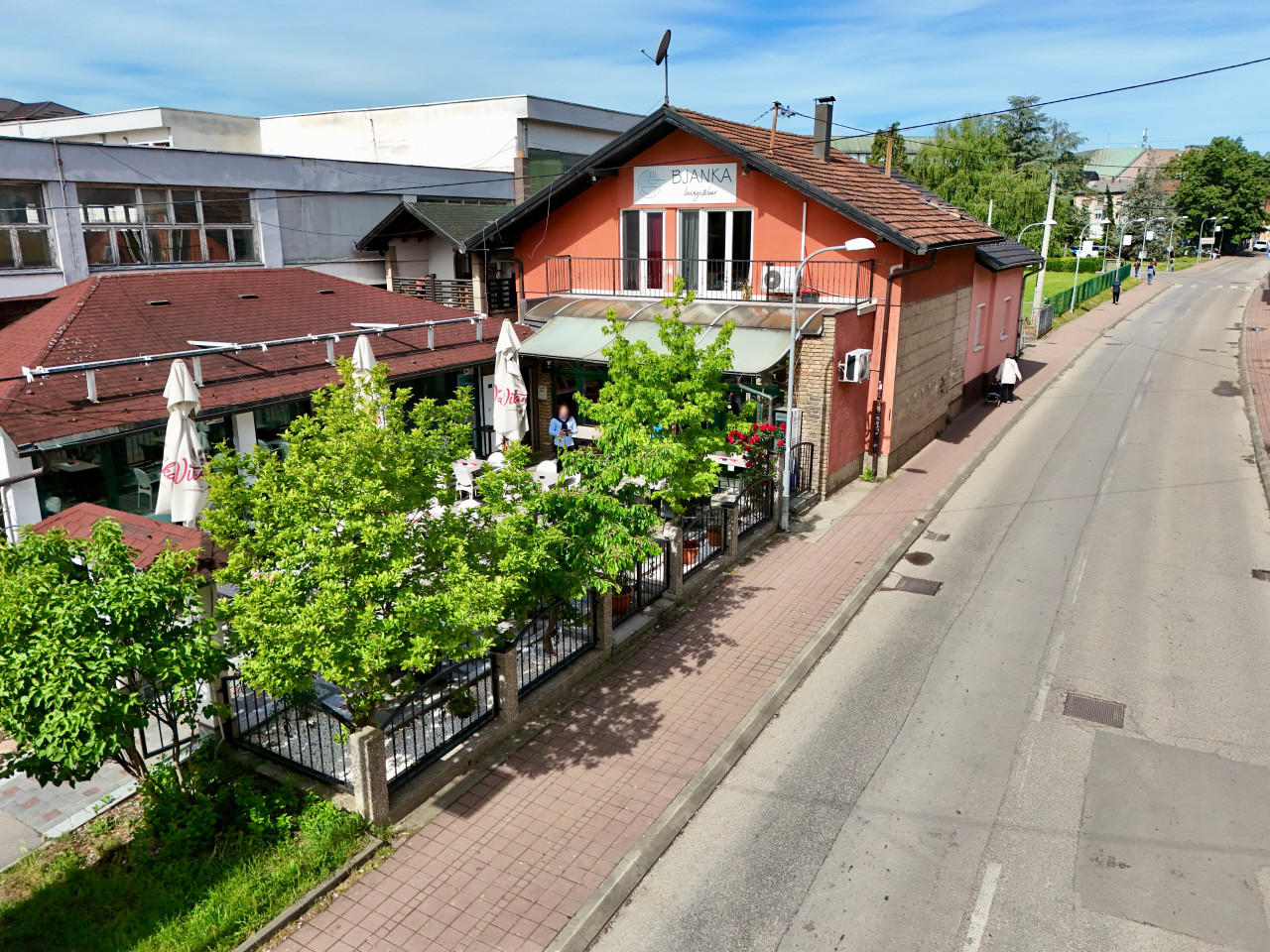 POSLOVNI PROSTOR U SKLOPU LOUNGE BARA BJANKA/80m2/ CENTAR BL 2