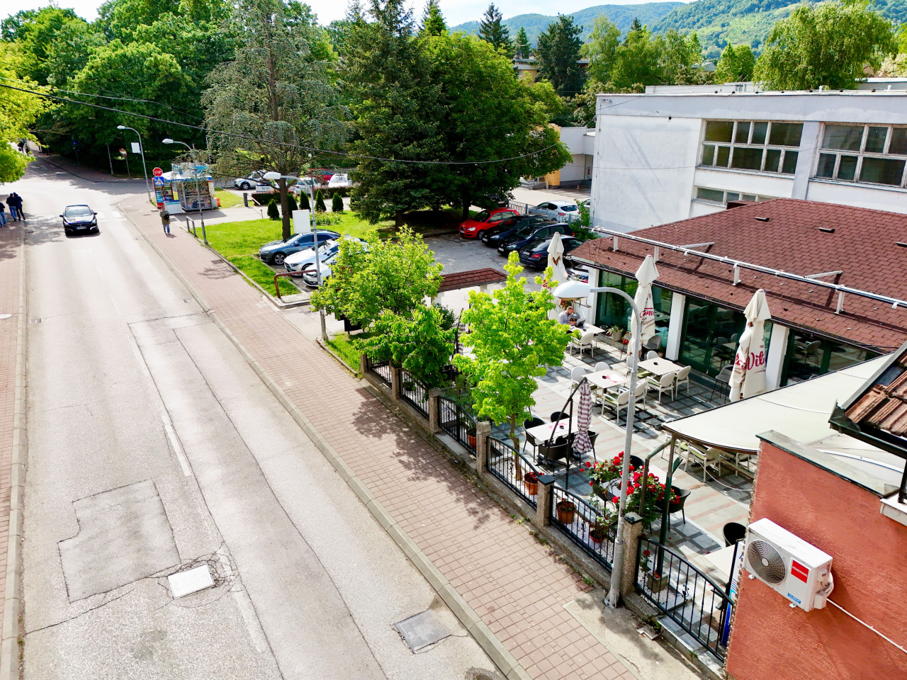 POSLOVNI PROSTOR U SKLOPU LOUNGE BARA BJANKA/80m2/ CENTAR BL 3