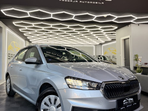 ŠKODA FABIA 1.0 MPI 48kW Prva reg.2023 Garancija