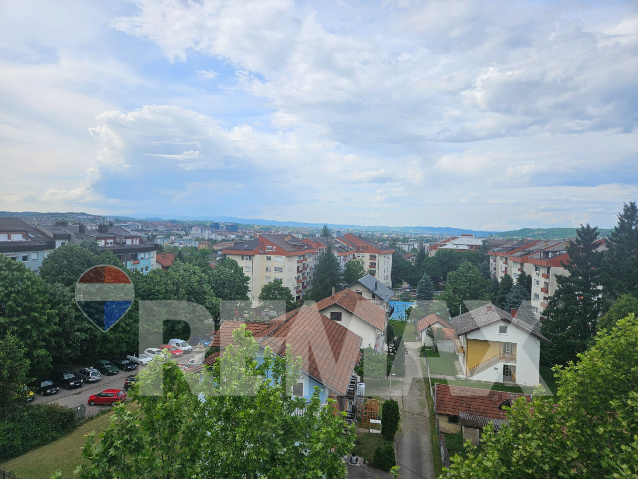 Troiposoban stan 94m2/ namješten/ Starčevica 3