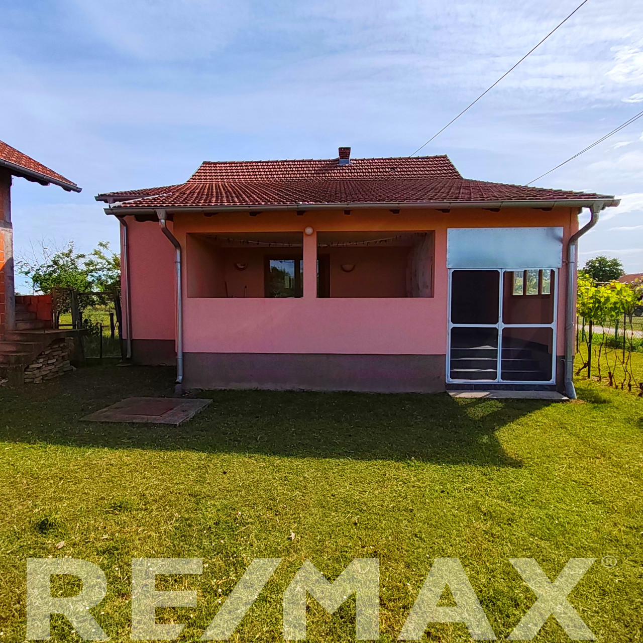 Kuća 60m2 sa placem 4000m2 4