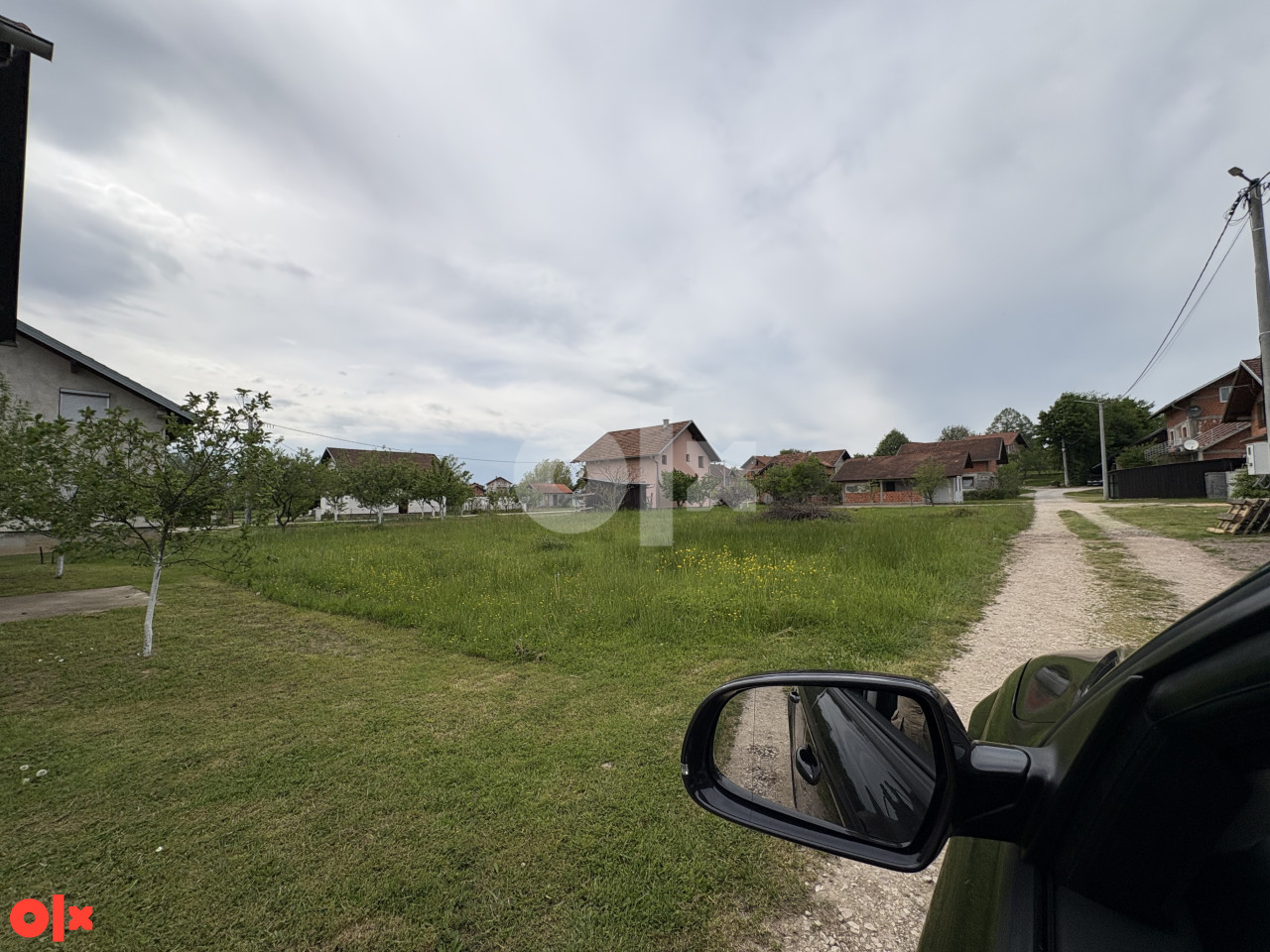 PRODAJEM PLAC U KULJANIMA POVRŠINE 591m2