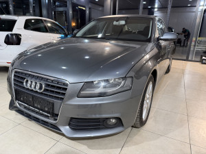 AUDI A4 2.0 TDI , 2011 GOD, PARK SENZORI, NAVI