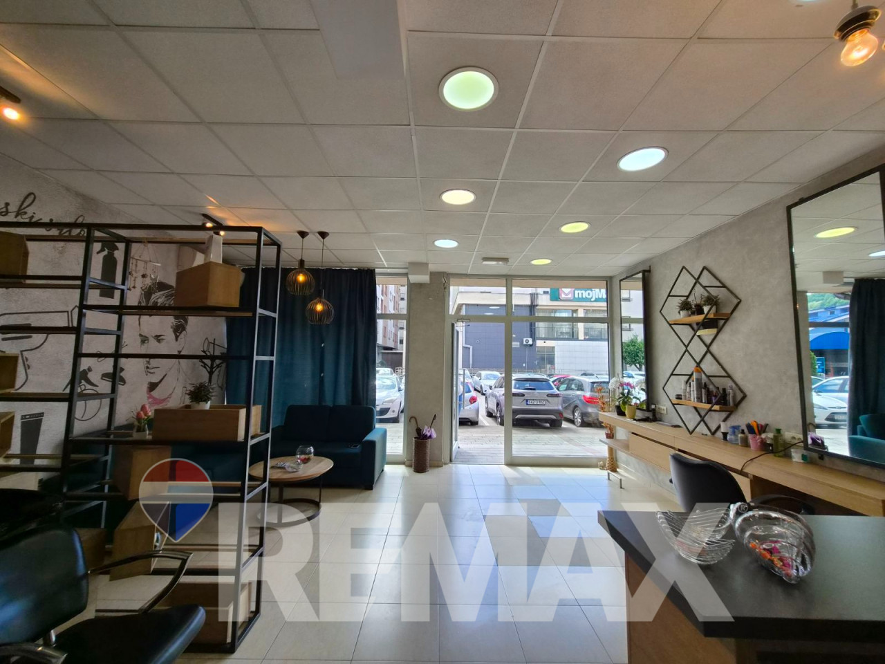 Na prodaju poslovni prostor na atraktivnoj lokaciji, 41m2 3