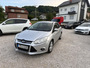 Ford Focus 2012 god. 1.6 tdci 74 kw reg 2012