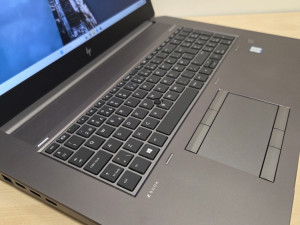 HP Zbook 17 G6 i7-9850H; 32GB RAM; 512GB SSD; Quadro T1000
