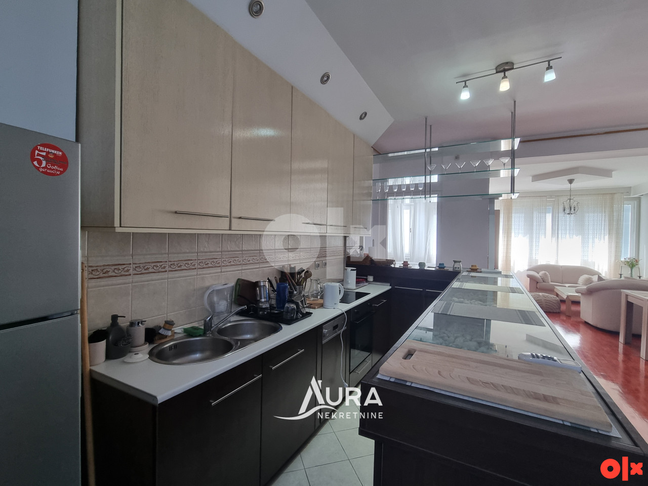 AURA/ Stan sa terasom / Marijin Dvor 6