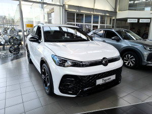 Volkswagen Tiguan R-Line Plus 1.5 l eHybrid 2026