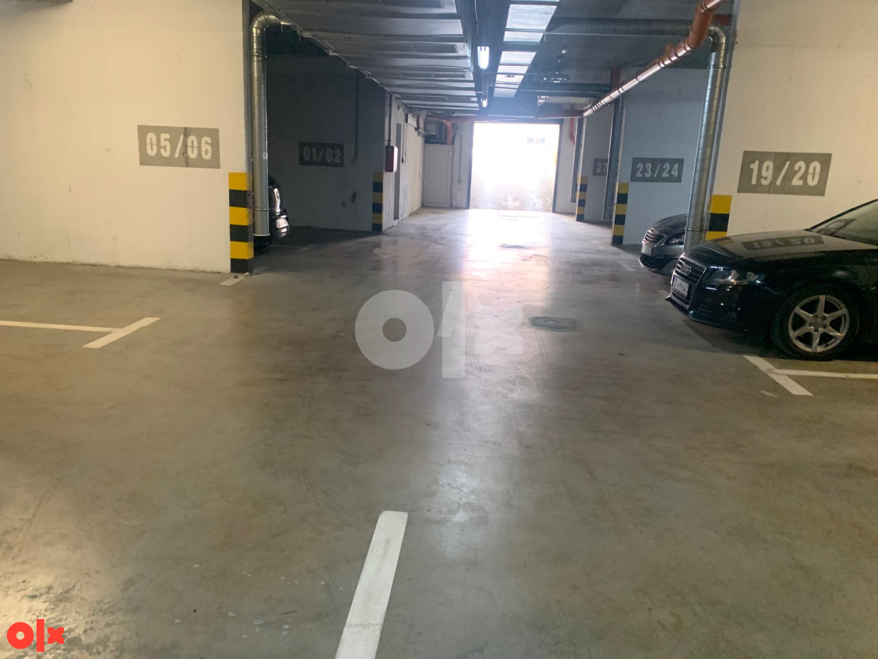 Poslovni prostor 24m2 i garaža - početak Lauša 8