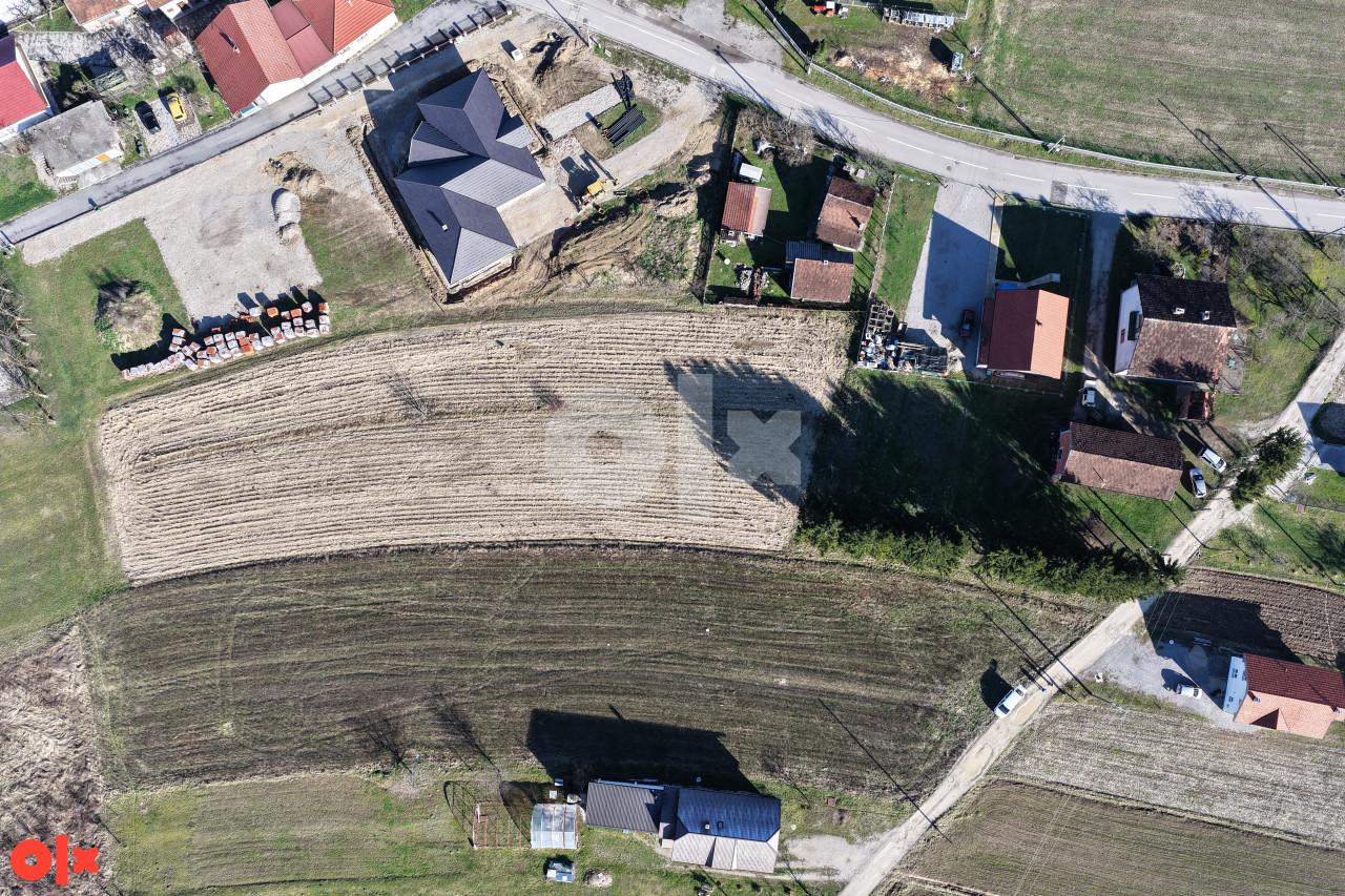 Zemljište Bihać 2343m2 3