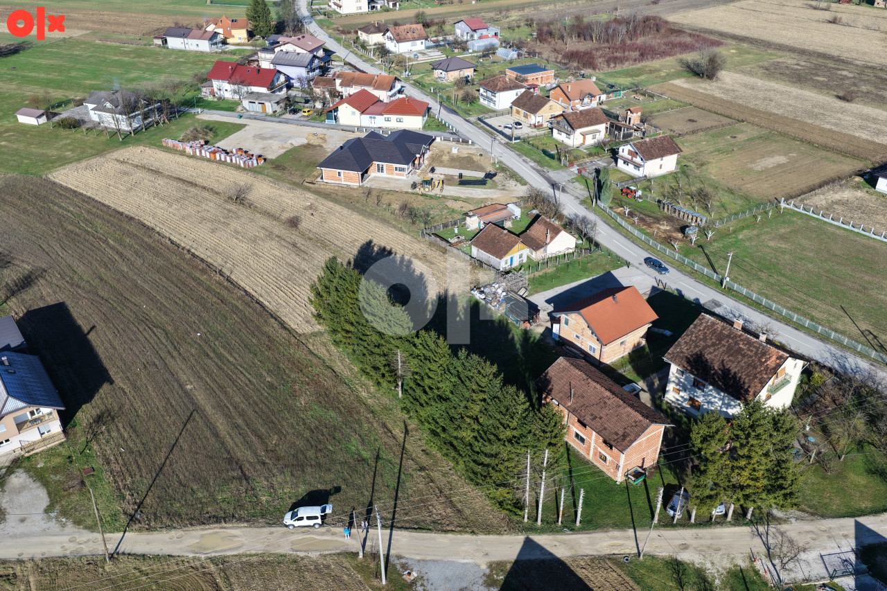 Zemljište Bihać 2343m2 8