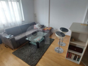 NAJAM: JEDNOSOBAN STAN, 43m2, STEPE S.